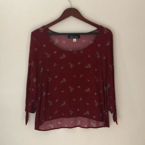Red 3/4 length sleeve blouse